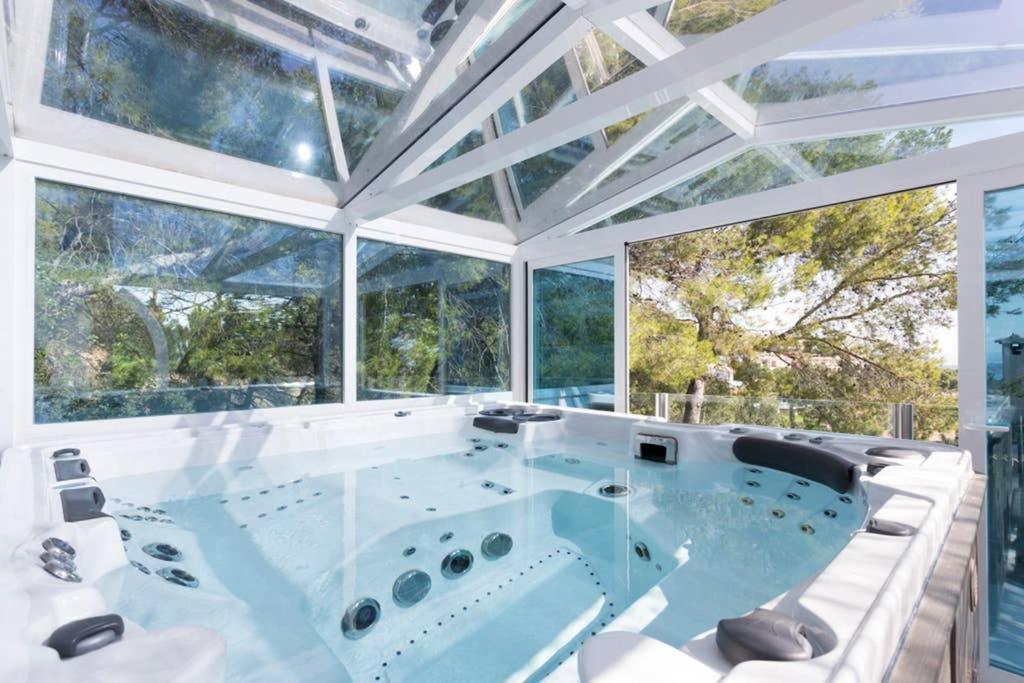 Villa Ocean View Portals Nous  Luaran gambar